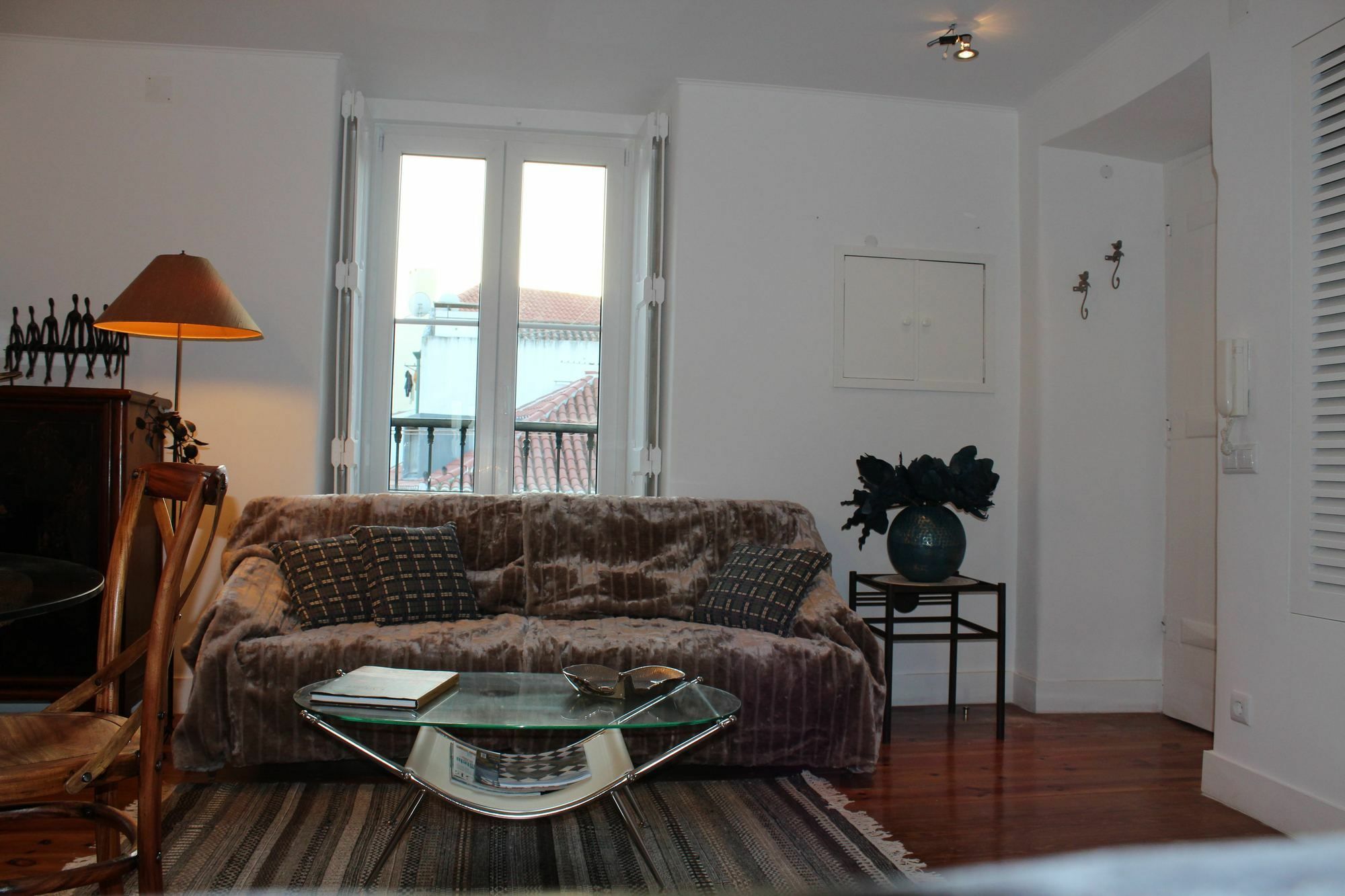 Stylish Lisbon Apartment In Alfama Exterior photo